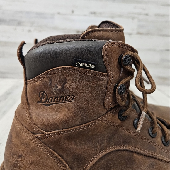 Danner Men's Workman 6" AT Work Brown Men's Model 16283 Gore-Tex Steel Toe Boot - Picture 6 of 9